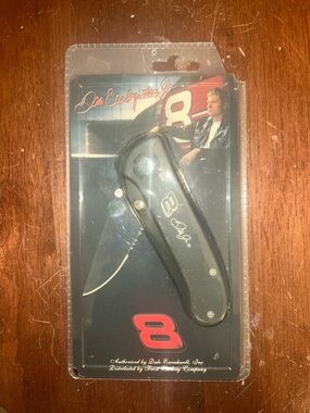 Black Folding Pocket Knife - Dale Earnhardt Jr. Branded